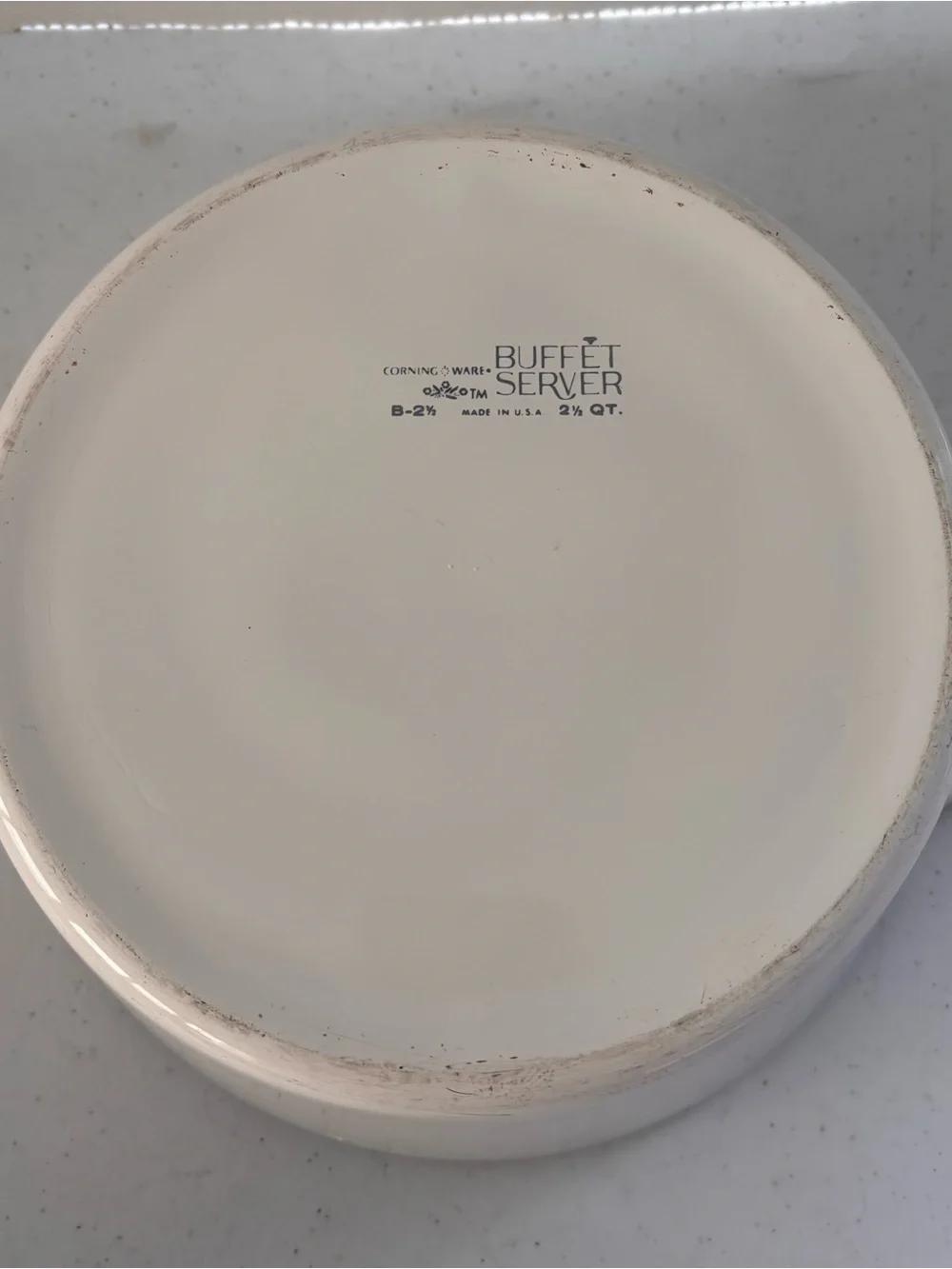 Corning Ware Buffet Server B-2 1/2-B White 2.5 Quart Mid Century Vintage 1960's